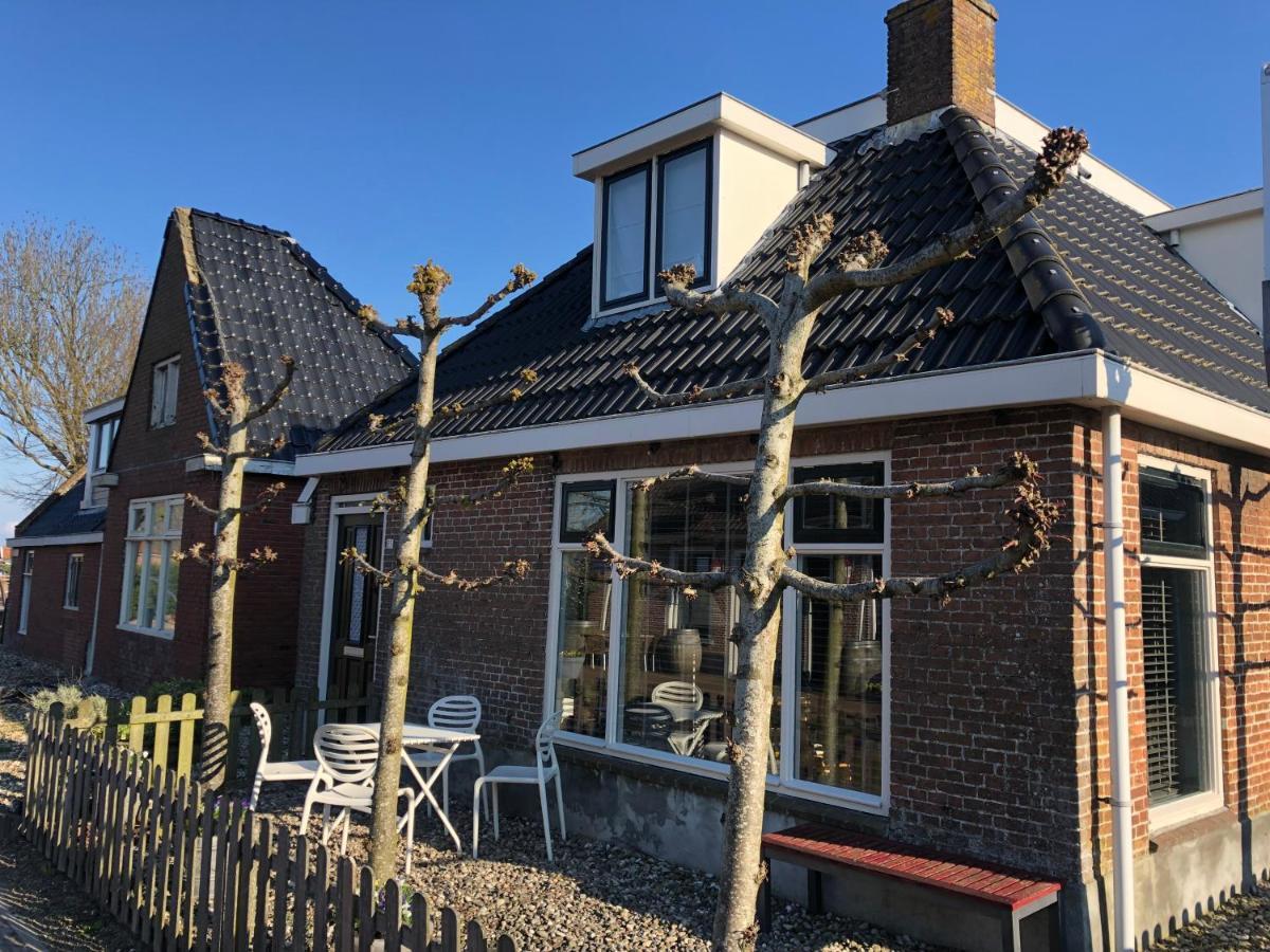 Frysk Hus Villa Paesens ภายนอก รูปภาพ